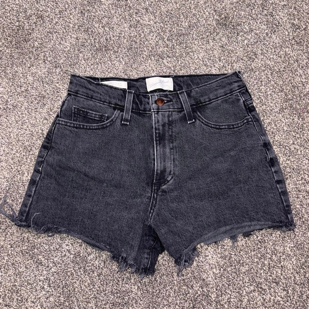 Universal Threads Black Denim Shorts Size 2